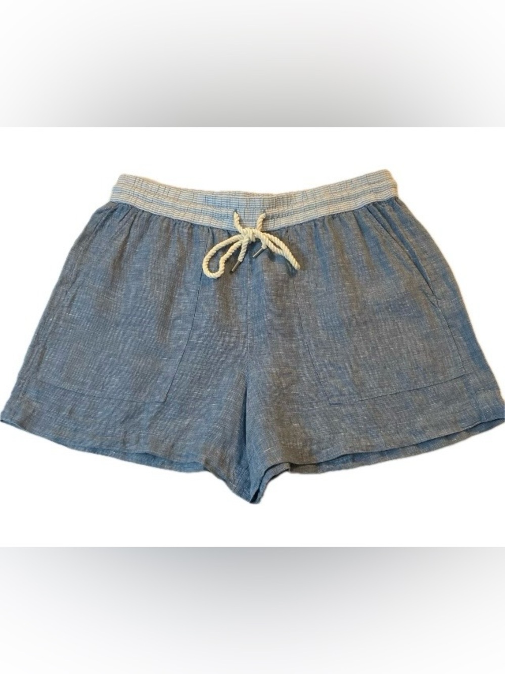 NWT Lou & Grey Blue Linen Shorts
Sz Med Chambray Nautical Drawstring